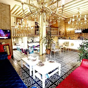 Ξενοδοχείο Diamond Royal ***