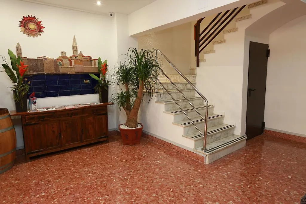 Hotel Alguer Camp Nou Barcelona 2*,  Spain