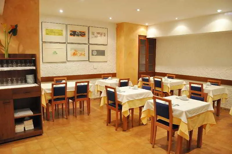 Hotel Alguer Camp Nou Barcelona 2*,  Spain