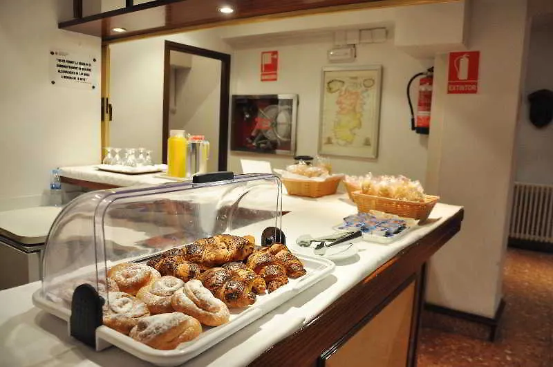 Hotel Alguer Camp Nou Barcelona