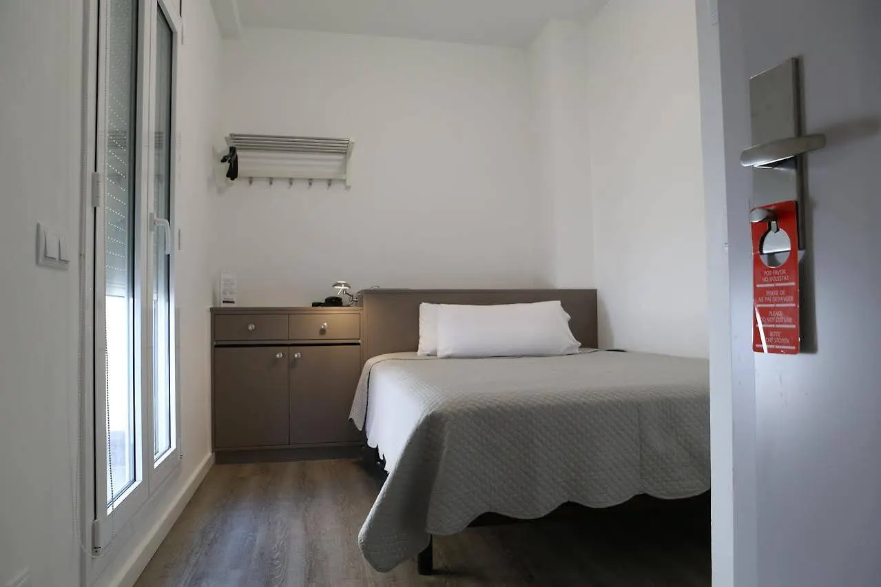 Hotel Alguer Camp Nou Barcelona