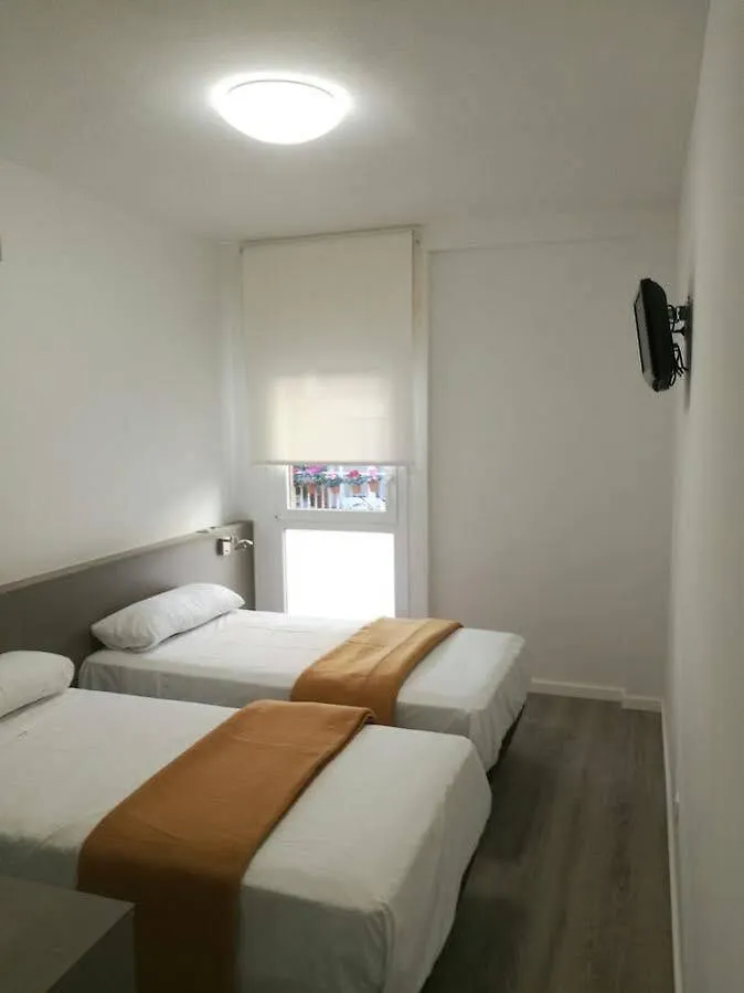 Hotel Alguer Camp Nou Barcelona 2*,  Spain